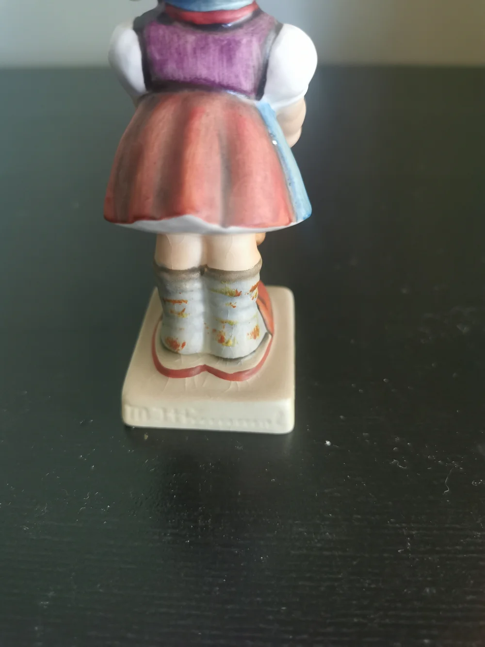Geobel Hummel Figurine Little Helper #73 TMK-5, 4.25